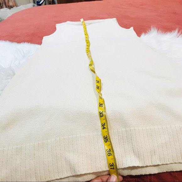 St. John Sleevless Knit Pearl Sweater Dress Sz P - Picture 10 of 12